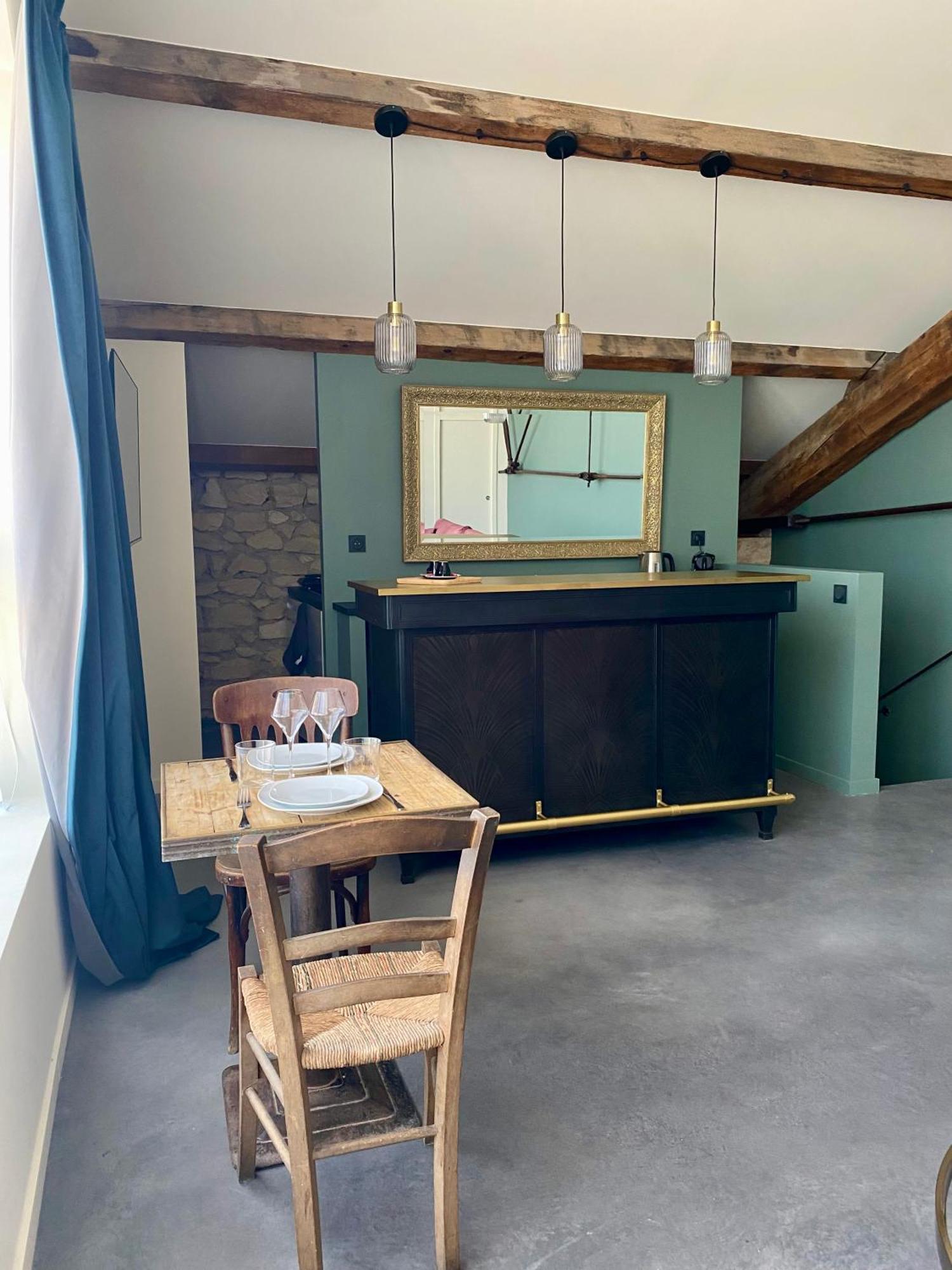 Loft Maison Fluide 艾格-莫尔特 外观 照片